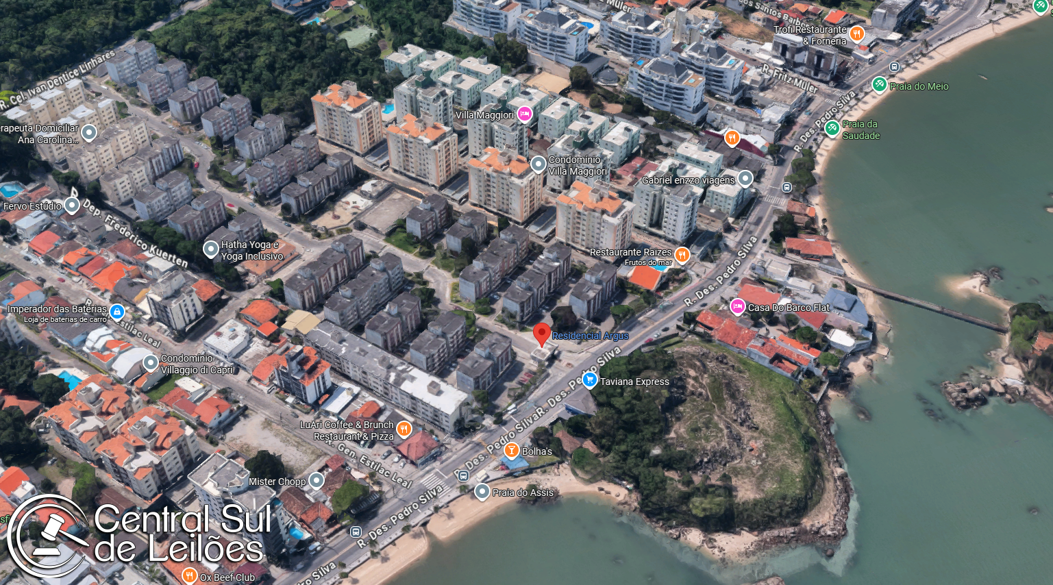 Apartamento no Coqueiros (foto 3 de 4)