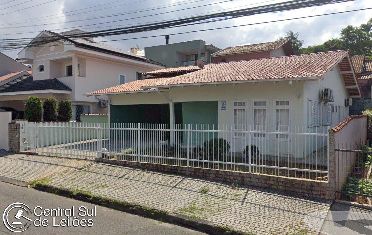 Terreno (foto 2 de 6)